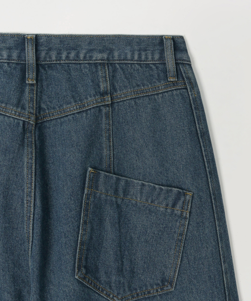 INDUST（インダスト）の「カーブドワイドデニムパンツ (ブルー)（デニムパンツ・レディース・ブルー・1(S)/2(M)/3(L)）」の7枚目の写真