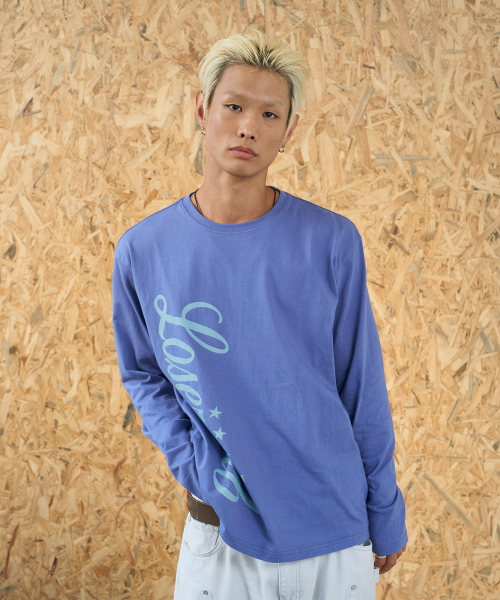 LOSERS CLUB(ルーザーズクラブ)の「LSC ベーシック ロゴ ロングスリーブ ダストブルー(Tシャツ/カットソー・レディース・その他・X-SMALL/SMALL/MEDIUM)」の4枚目の写真