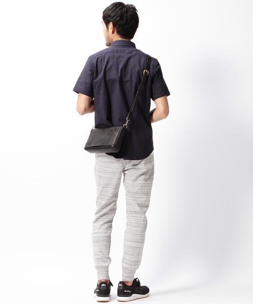 BEAMS(ビームス)の「BEAMS / レザーサコッシュ(ボディバッグ/ウエストポーチ・メンズ・ブラック/カーキ/ネイビー・ONE SIZE)」の21枚目の写真
