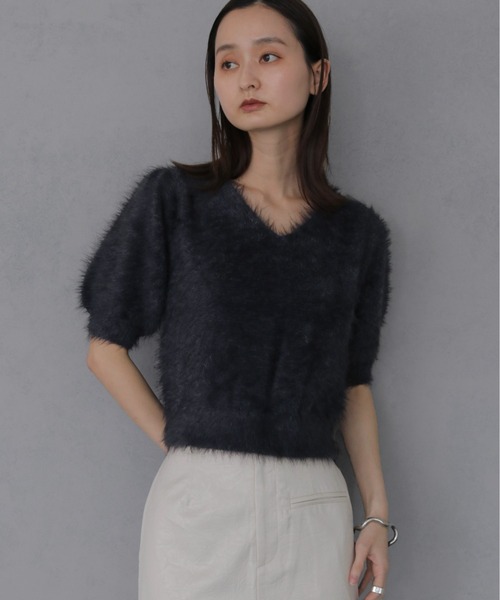 &g'aime（アンジェム）の「【&ｇ'aime 】シャギーハーフスリーブトップス　Shaggy Half Sleeve Top（ニット/セーター・レディース・ライトグレー/チャコールグレー/ベージュ・FREE）」の2枚目の写真
