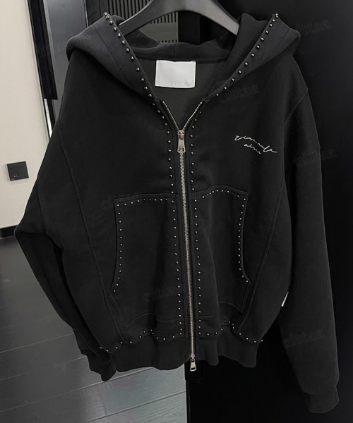 Dalfwin(ダールフィン)の「スタッズラインウォッシュ加工ダブルジップアップフーディーパーカー(パーカー・レディース・ブラック・FREE)」の9枚目の写真