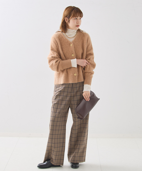 journal standard L'essage(ジャーナルスタンダードレサージュ)の「丸胴ハイネックプルオーバー(Tシャツ/カットソー・レディース・チャコールグレー/アイボリー/サックスブルー・FREE)」の5枚目の写真