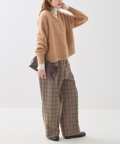 journal standard L'essage(ジャーナルスタンダードレサージュ)の「丸胴ハイネックプルオーバー(Tシャツ/カットソー・レディース・チャコールグレー/アイボリー/サックスブルー・FREE)」の17枚目の写真