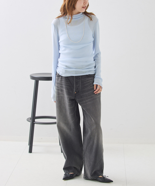journal standard L'essage(ジャーナルスタンダードレサージュ)の「丸胴ハイネックプルオーバー(Tシャツ/カットソー・レディース・チャコールグレー/アイボリー/サックスブルー・FREE)」の21枚目の写真