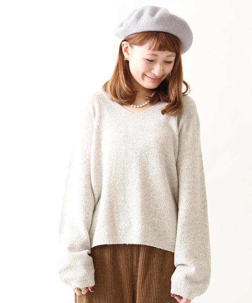 coen（コーエン）の「ボリュームスリーブVネックプルオーバーニット（ニット/セーター・レディース・ライトグレー/ネイビー/ライトピンク/ホワイト/ダークグレー・FREE）」の7枚目の写真