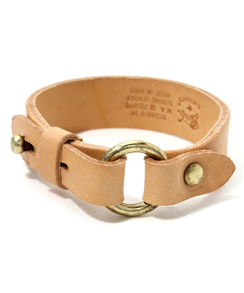 IL BISONTE(イルビゾンテ)の「IL BISONTE / ORIGINAL LEATHER / ブレスレット(ブレスレット・レディース・オレンジ/グリーン/ナチュラル/キャメル/ライトブラウン/その他1/レンガ/オリーブ/カーキ/レッド/ダークブラウン/ブラック/ネイビー/ホワイト・1/FREE/2)」の5枚目の写真