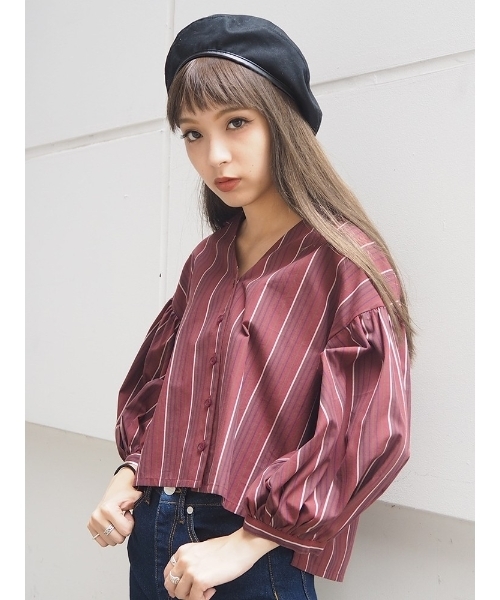 MURUA（ムルーア）の「ボリュームスリーブデコルテシャツ（シャツ/ブラウス・レディース・ブラック/マルチ/ホワイト・FREE）」の3枚目の写真