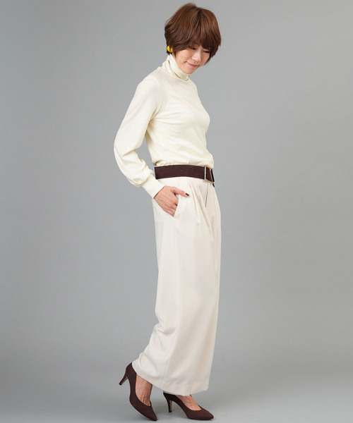 RIVE DROITE（リヴドロワ）の「WOスムースタートルネックカットソー（Tシャツ/カットソー・レディース・ブラック/オフホワイト/ライトベージュ・FREE）」の10枚目の写真