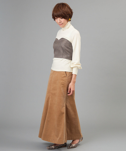 RIVE DROITE（リヴドロワ）の「WOスムースタートルネックカットソー（Tシャツ/カットソー・レディース・ブラック/オフホワイト/ライトベージュ・FREE）」の11枚目の写真