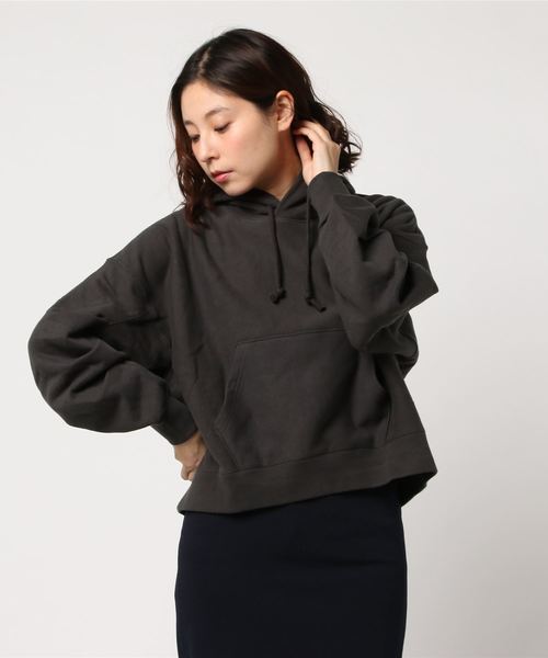 AZUL by moussy（アズールバイマウジー）の「袖ボリュームフーディPO（パーカー・レディース・トップグレー/ライトブラック/オフホワイト・FREE）」の21枚目の写真