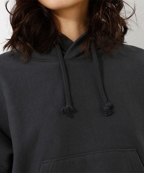 AZUL by moussy（アズールバイマウジー）の「袖ボリュームフーディPO（パーカー・レディース・トップグレー/ライトブラック/オフホワイト・FREE）」の12枚目の写真