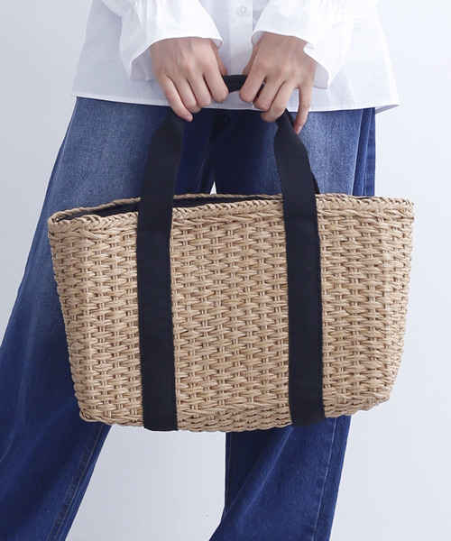 MERLOT（メルロー）の「テープカゴバッグ110-2437（かごバッグ・レディース・キナリ/ベージュ・FREE）」の2枚目の写真