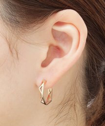 COCOSHNIK（ココシュニック）の「トライアングル連続 フープピアス