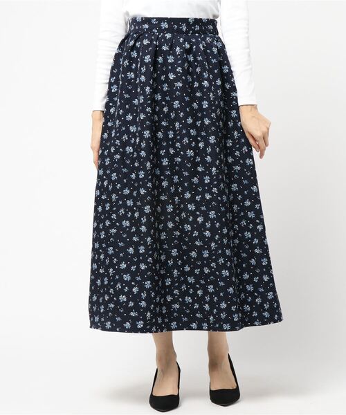 ROPE' PICNIC(ロペピクニック)の「フラワープリントロングスカート(スカート・レディース・ネイビー/レッド系その他2・38/40)」の2枚目の写真