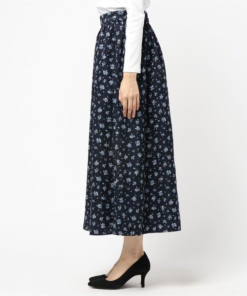 ROPE' PICNIC(ロペピクニック)の「フラワープリントロングスカート(スカート・レディース・ネイビー/レッド系その他2・38/40)」の5枚目の写真