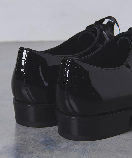 ＜UNITED ARROWS＞ エナメル プレーントゥ UNITED ARROWS＞ エナメル プレーントゥ（ドレスシューズ