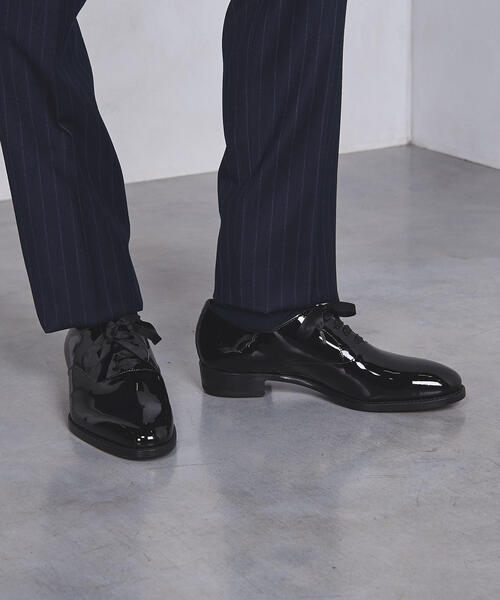＜UNITED ARROWS＞ エナメル プレーントゥ UNITED ARROWS＞ エナメル プレーントゥ（ドレスシューズ