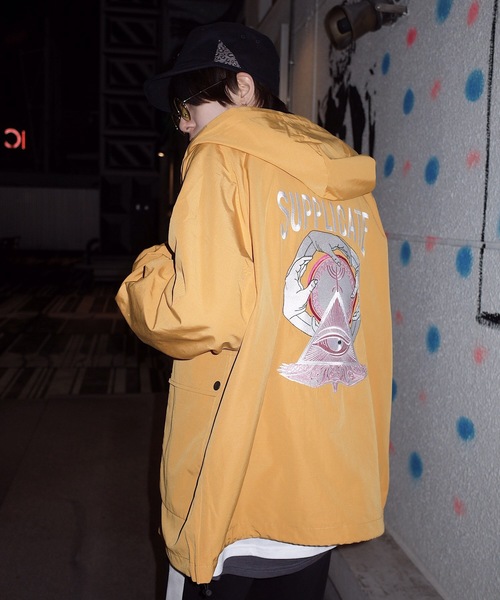 rovtski（ロフトスキー）の「LIGHT YEAR SUPLICATW HOOD JKT（ダウンジャケット/コート・レディース・ブラック/イエロー・FREE）」の3枚目の写真