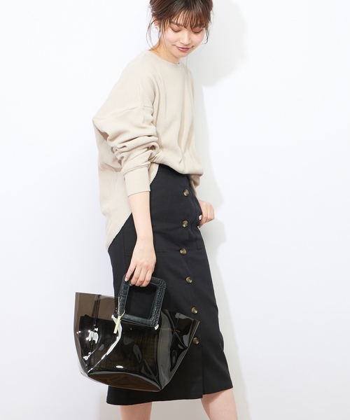 natural couture(ナチュラルクチュール)の「多釦使いカラーゆるタイト(スカート・レディース・ブラック/ベージュ/イエロー・FREE)」の6枚目の写真