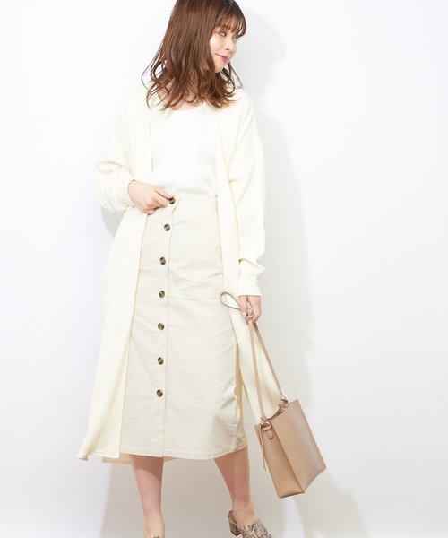 natural couture(ナチュラルクチュール)の「多釦使いカラーゆるタイト(スカート・レディース・ブラック/ベージュ/イエロー・FREE)」の8枚目の写真