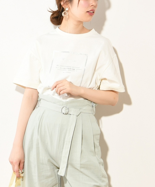 natural couture(ナチュラルクチュール)の「フレームロゴTシャツ(Tシャツ/カットソー・レディース・ライトグレー/ブラック/シルバー/アイボリー・FREE)」の12枚目の写真