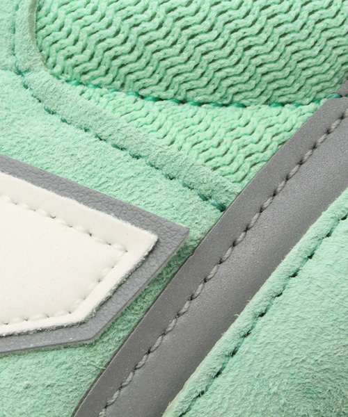 NEW BALANCE(ニューバランス)の「NEW BALANCE M996 Color Update(スニーカー・レディース・ミント/ブルー・24.0cm)」の11枚目の写真