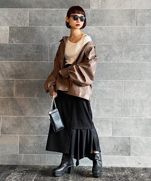 PAGEBOY（ページボーイ）の「スソキリカエナロースカート（スカート・レディース・ブラック/グレイッシュベージュ/ライラック・FREE）」の6枚目の写真