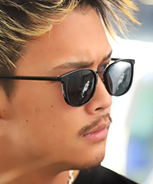 LUXSTYLE(ラグスタイル)の「スクエアサングラス(サングラス・メンズ・ライトブルー/ライトブラウン/クリアブラック/スモーク/ブラック×グレー・FREE)」の6枚目の写真