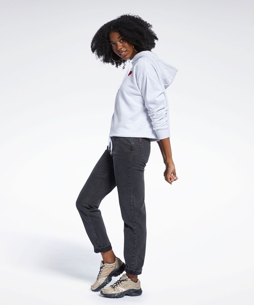 Reebok（リーボック）の「CL VALENTINES DAY HOODIE（パーカー・レディース・ホワイト/ブラック・SMALL/MEDIUM/LARGE/X-LARGE）」の6枚目の写真