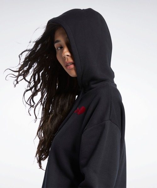 Reebok（リーボック）の「CL VALENTINES DAY HOODIE（パーカー・レディース・ホワイト/ブラック・SMALL/MEDIUM/LARGE/X-LARGE）」の10枚目の写真
