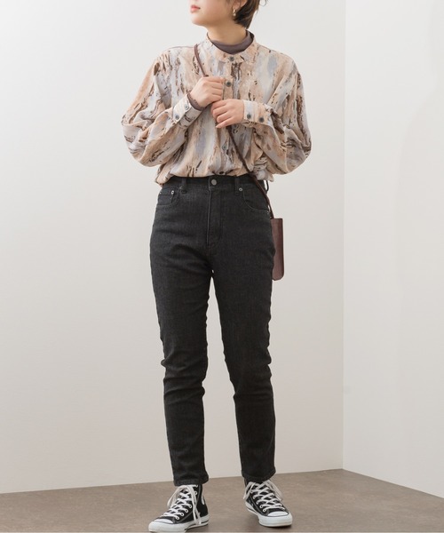 Ambre Neige（アンブルネージュ）の「スリムテーパードデニム／【WEB/EC限定商品】（デニムパンツ・レディース・ブラック/インディゴブルー・FREE）」の4枚目の写真