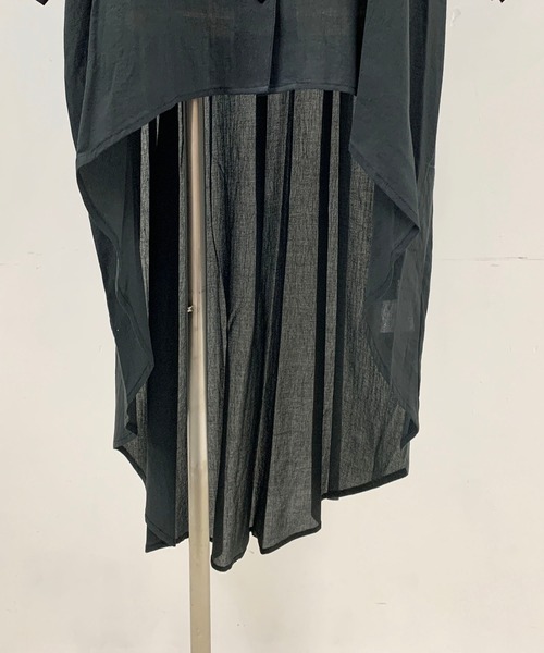 LUGIVA（ルギヴァ）の「綿ボイルフレアブラウス（シャツ/ブラウス・レディース・ブラック/オフホワイト/ライトグリーン/カーキ・M）」の13枚目の写真