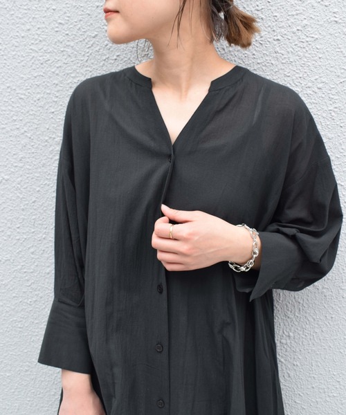 LUGIVA（ルギヴァ）の「綿ボイルフレアブラウス（シャツ/ブラウス・レディース・ブラック/オフホワイト/ライトグリーン/カーキ・M）」の20枚目の写真