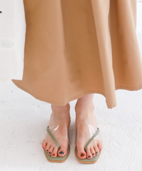 VIVIAN（ヴィヴィアン）の「スクエアトゥクリアバンドトングフラットサンダル（サンダル・レディース・ブラック/グリーン/アイボリー/パイソン・S/M/L/LL）」の19枚目の写真