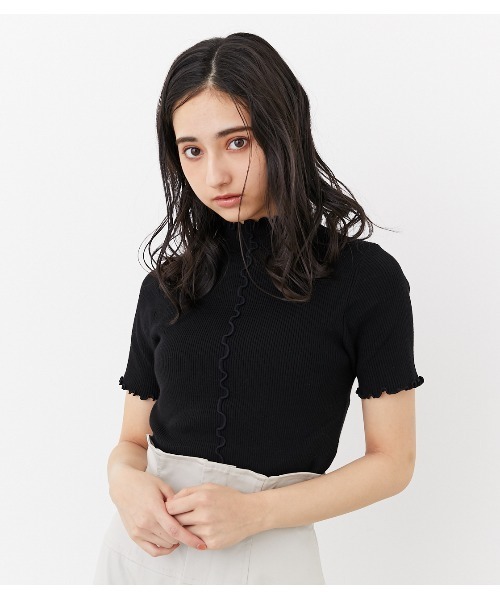 rienda（リエンダ）の「メローフリルリブニットトップス（ニット/セーター・レディース・ブラック/アイボリー/ライトブラウン・FREE）」の5枚目の写真