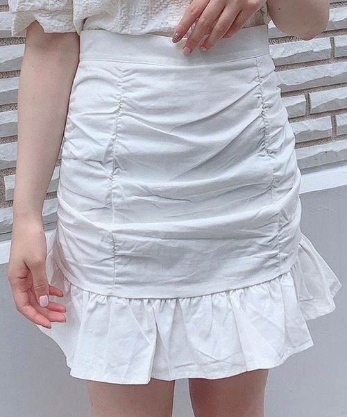 Crea titty&Co. PETIT（クレアティティーアンドコープチ）の「【Crea titty&Co.PETIT】Crea フリルミニスカート（スカート・レディース・オフホワイト/ブラック・SMALL/MEDIUM）」の2枚目の写真