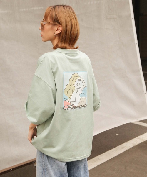 Piko（ピコ）の「【別注】【PIKO】 古着風 トロピカル ガール イージーケア 高密度ビッグシルエット アニメチックイラストTシャツ（Tシャツ/カットソー・メンズ・ホワイト/ブラック/ベージュ/ネイビー/ピンク/ブルー/グリーン・MEDIUM/LARGE）」の19枚目の写真