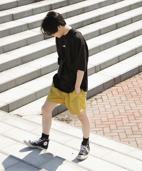 Piko（ピコ）の「【別注】【PIKO】 古着風 トロピカル ガール イージーケア 高密度ビッグシルエット アニメチックイラストTシャツ（Tシャツ/カットソー・メンズ・ホワイト/ブラック/ベージュ/ネイビー/ピンク/ブルー/グリーン・MEDIUM/LARGE）」の13枚目の写真