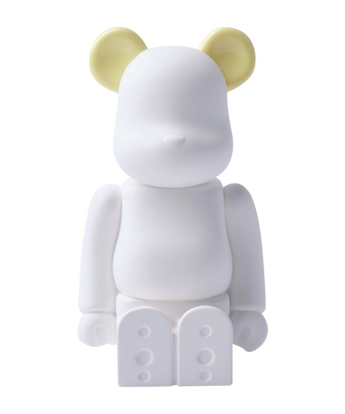 遮断離値下げ処分・電子鑑別書付陽緑黒い花翡翠（烏鶏)天然本翡翠