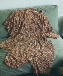 JOURNAL STANDARD | 【シャツ+ショーツ+巾着袋の3点セット】ホームウェア SUMMER セットアップ/部屋着/ワンマイル/オーバーサイズ/バンドカラー半袖シャツ/バギーショーツ/[10色展開/総柄/ウォールペイント/無地][ユニセックス対応](シャツ/ブラウス)