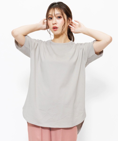 mili an deni(ミリアンデニ)の「クルーネック綿100%半袖裾ラウンドTシャツ(Tシャツ/カットソー・レディース・ベージュ/ブラック/チャコールグレー/オフホワイト/アッシュグレー/杢グレー・L/M)」の1枚目の写真