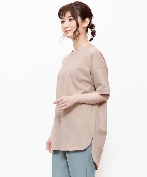 mili an deni(ミリアンデニ)の「クルーネック綿100%半袖裾ラウンドTシャツ(Tシャツ/カットソー・レディース・ベージュ/ブラック/チャコールグレー/オフホワイト/アッシュグレー/杢グレー・L/M)」の17枚目の写真