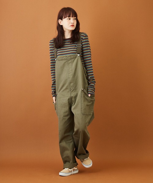 CUBE SUGAR(キューブシュガー)の「カツラギ サロペットパンツ(サロペット/オーバーオール・レディース・ベージュ/カーキ/ナチュラル・M)」の4枚目の写真