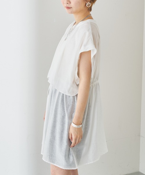 Chico（チコ）の「シアー2wayレイヤードデザインチュニック（シャツ/ブラウス・レディース・ミント/ブラック/ホワイト・FREE）」の9枚目の写真