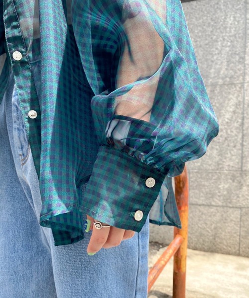 WHO'S WHO gallery（フーズフーギャラリー）の「シフォンギンガムシャツ（シャツ/ブラウス・レディース・ネイビー/ピンク/グリーン・FREE）」の7枚目の写真