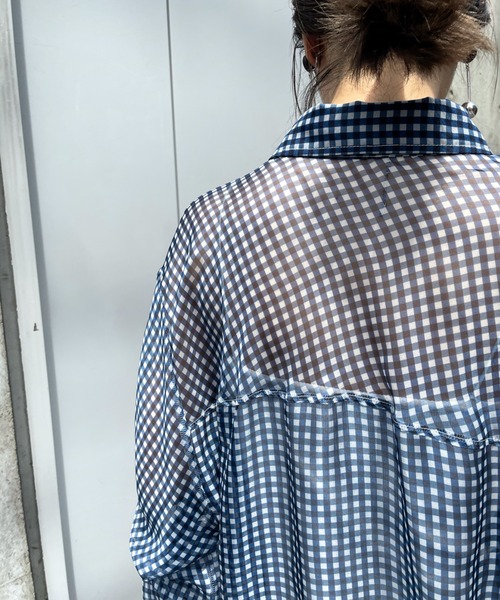 WHO'S WHO gallery（フーズフーギャラリー）の「シフォンギンガムシャツ（シャツ/ブラウス・レディース・ネイビー/ピンク/グリーン・FREE）」の18枚目の写真