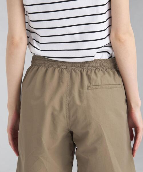 green label relaxing（グリーンレーベルリラクシング）の「＜Tanacana (タナカーナ) ＞ ハーフ パンツ －撥水加工－（その他パンツ・レディース・ベージュ/モカ・FREE）」の8枚目の写真