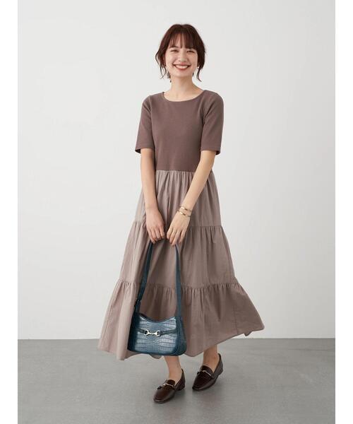 earth music&ecology（アースミュージックアンドエコロジー）の「ドッキングティアードワンピース ＊（ワンピース・レディース・ブラック/カーキ/モカ・FREE）」の4枚目の写真