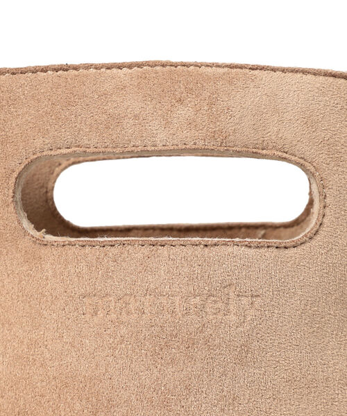 BEAMS BOY（ビームスボーイ）の「maturely / Felt Suede Tarp Bag S（ハンドバッグ・レディース・ベージュ・ONE SIZE）」の3枚目の写真