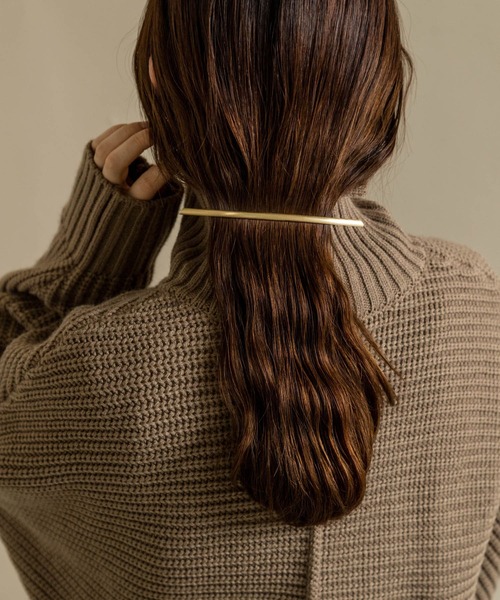 SMELLY（スメリー）の「メタルロングバーバレッタ（バレッタ/ヘアクリップ・レディース・ゴールド・-）」の9枚目の写真